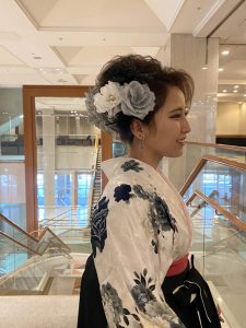 可愛い　袴　卒業式