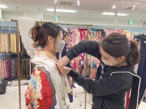 レトロ　フリル　振袖レンタル