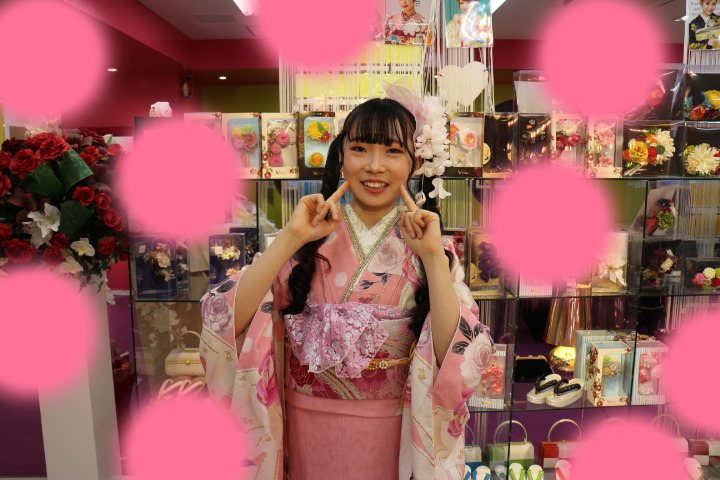 TAKAZEN　タカゼン　モード　黒色　青色　派手　キラキラ　振袖　成人式　レンタル