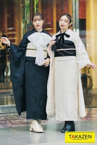 振袖　シンプル　黒　白