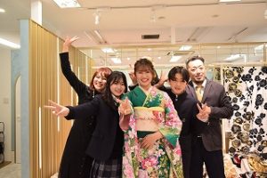 持ち込み　古典柄　振袖レンタル