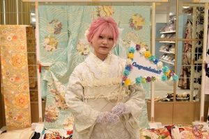 レトロ　フリル　振袖レンタル