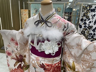 レトロ　フリル　振袖レンタル