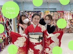 ヴｨンテージ　くすみ　振袖レンタル