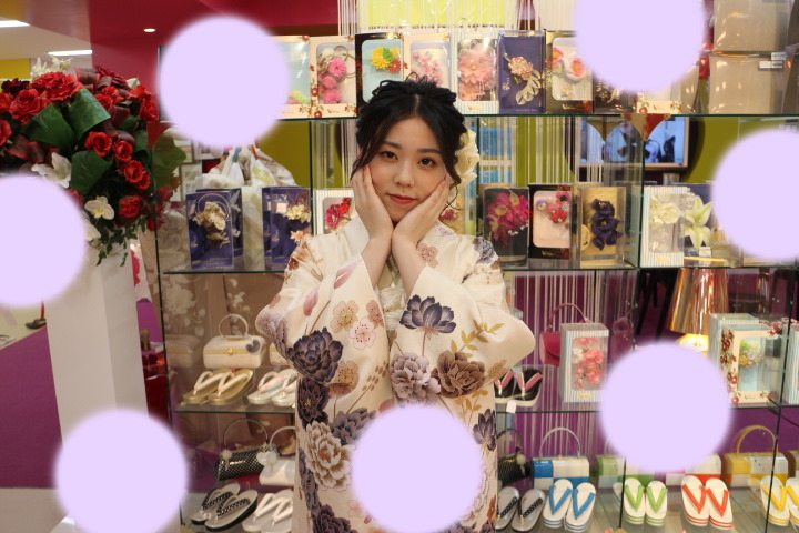 TAKAZEN　タカゼン　前撮り　スタジオ　オシャレ　振袖　成人式　レンタル