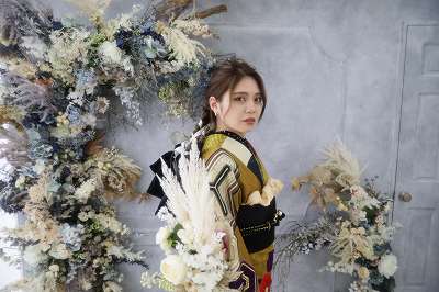 振袖　中村里砂