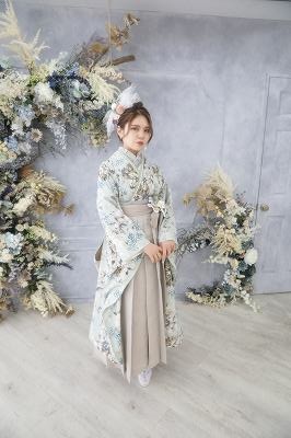 卒業式　袴　くすみ