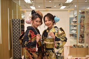 持ち込み　古典柄　振袖レンタル