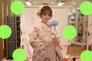 ヴｨンテージ　くすみ　振袖レンタル