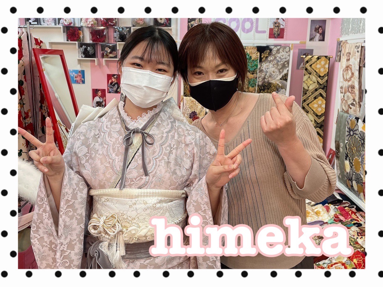 ８日♡２０２３年成人のレース振袖でオシャレな姫ちゃん♡