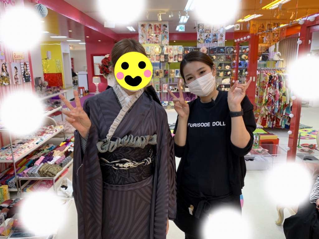 TAKAZEN　タカゼン　黒色　振袖　成人式　レンタル　シンプル　カワイイ　くすみカラー