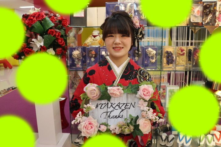 TAKAZEN神戸店　前撮り撮影会　イマドキ　カワイイ　コディネート　赤色　振袖レンタル