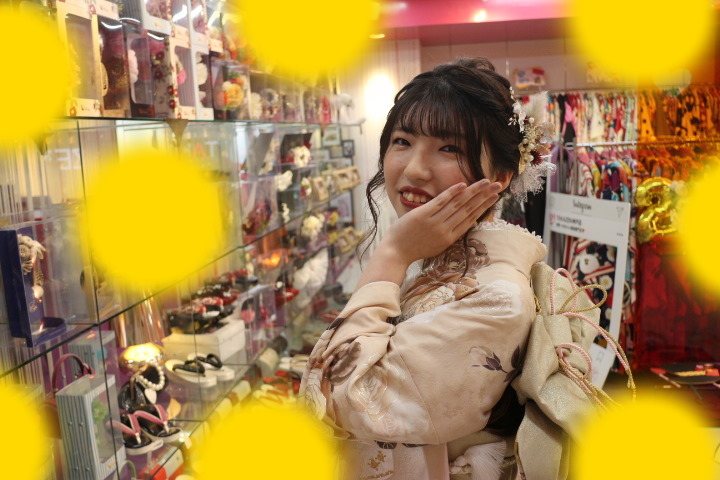 TAKAZEN神戸店　前撮り撮影会　イマドキ　カワイイ　コディネート　くすみカラー　キラキラ　振袖レンタル