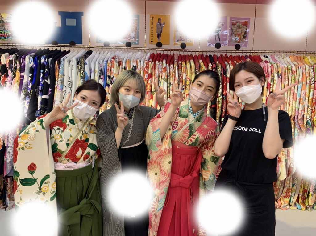 袴　卒業式　カワイイ　派手