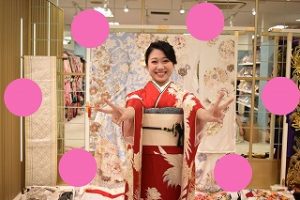 ヴｨンテージ　振袖レンタル