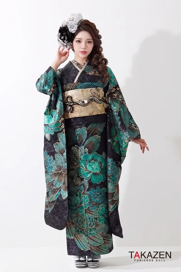 TAKAZENのレンタル振袖 モクリスタル&モード 黒/緑 牡丹柄 目立つ ギャル振袖 派手 かっこいい モード ゴージャス【通販可】 G49