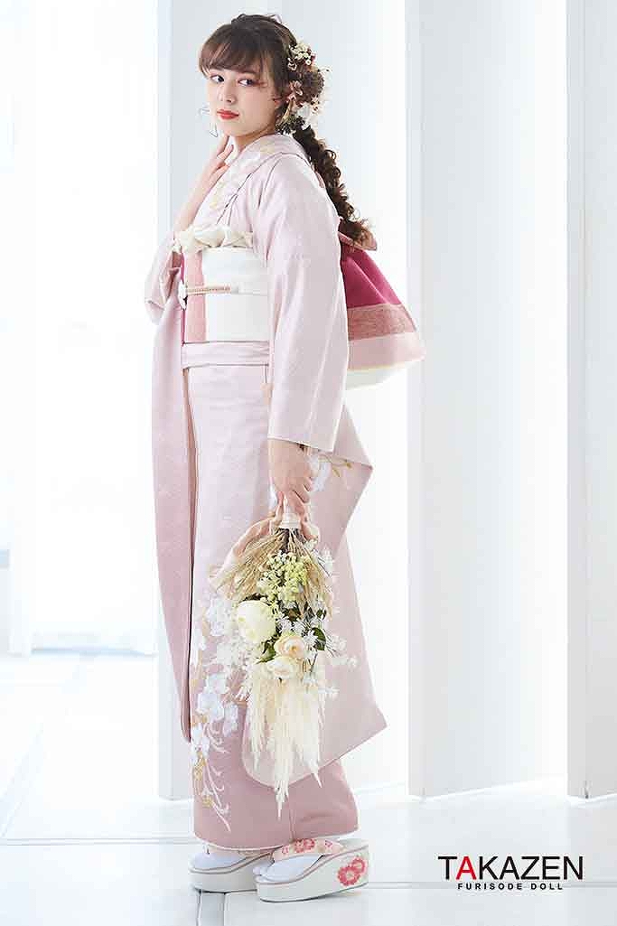 TAKAZENのレンタル振袖 くすみカラー古典　ピンク/淡色　小さい柄/グラデーション　可愛い　女の子らしい　品のある振袖【通販可】LB16