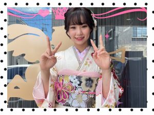 振袖　レンタル　奈良　古典柄　ピンク　白