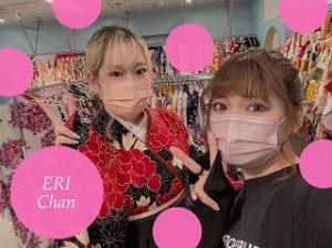 派手　袴