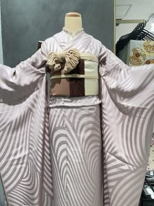 くすみカラー　振袖レンタル