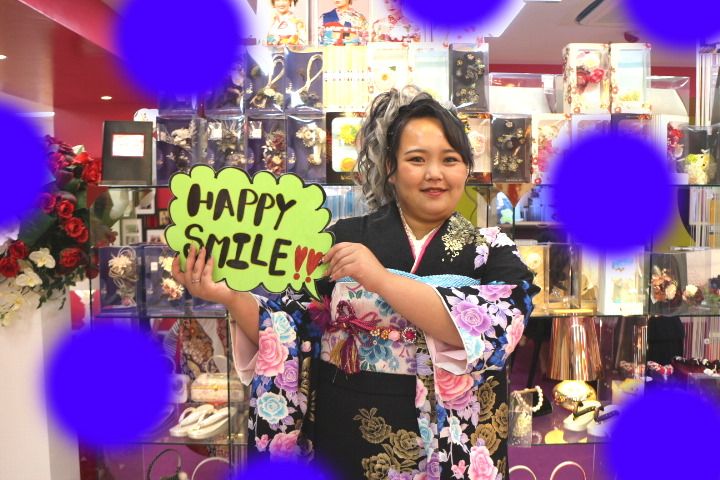 TAKAZEN　タカゼン　モード　黒色　青色　派手　キラキラ　振袖　成人式　レンタル 前撮り撮影会