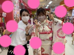 TAKAZEN神戸店　成人式　振袖　イマドキ　かわいい　キュート　ピンク　白