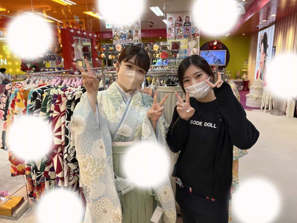 TAKAZEN神戸店　袴　くすみカラー　イマドキ　カワイイ　コディネート