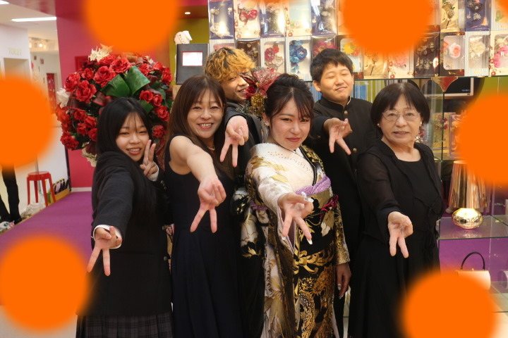 TAKAZEN　タカゼン　モード　黒色　派手　キラキラ　振袖　成人式　レンタル　 前撮り撮影