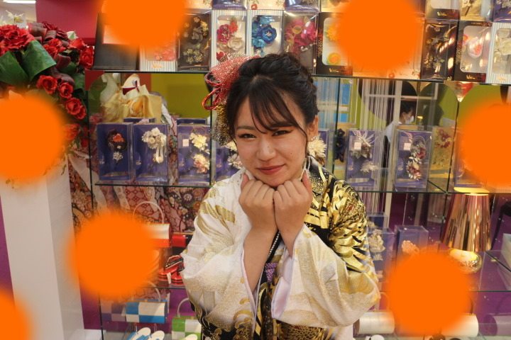 TAKAZEN神戸店　前撮り撮影会　イマドキ　カワイイ　コディネート 振袖レンタル　キラキラ　派手