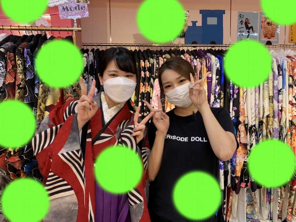 成人式の顧客様もご来店♡とってもオシャレでかわいいモダン系の袴の姫ちゃん♡