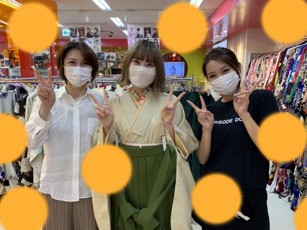 【TAKAZEN神戸店】♡25日　顧客様も沢山ご来店♡大人気のくすみカラーでとってもオシャレな袴の姫ちゃん♡