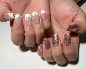 振袖　レンタル　奈良　成人式ネイル　デザイン　キラキラ