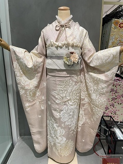 振袖レンタル　くすみ　フリル　リボン