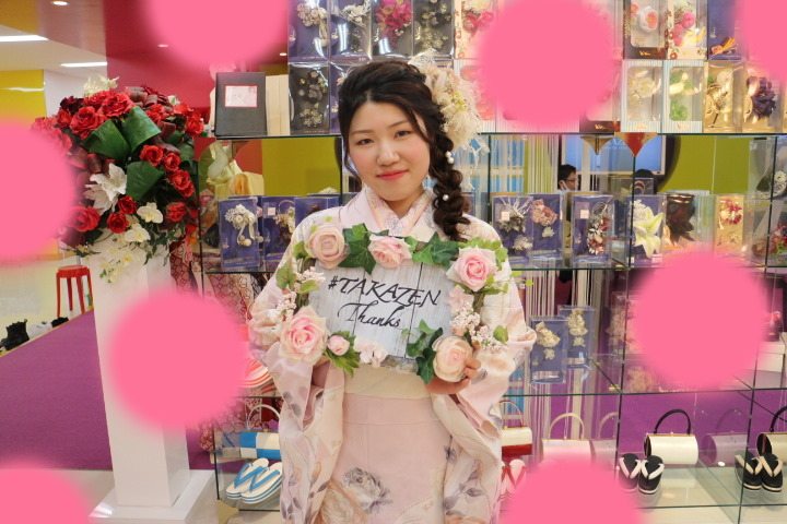 TAKAZEN神戸三宮店　前撮り撮影会　イマドキ　カワイイ　コディネート　振袖　レンタル　くすみ　派手　キラキラ　かわいい　おしゃれ　イマドキ　成人式