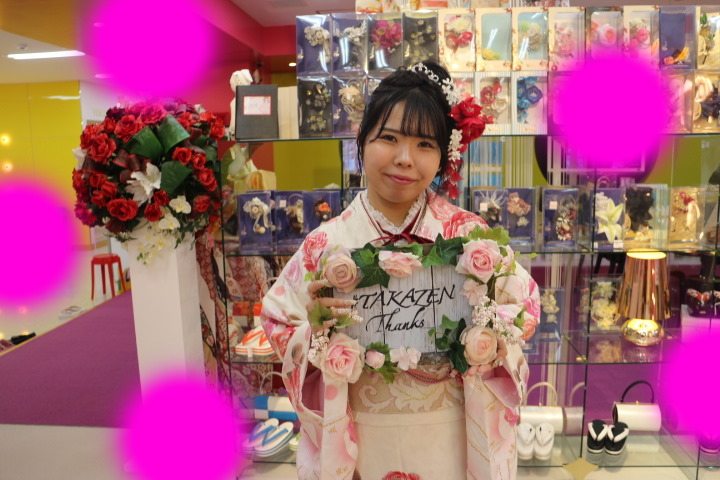TAKAZEN神戸三宮店　前撮り撮影会　イマドキ　カワイイ　コディネート　振袖　レンタル　くすみ　派手　キラキラ　かわいい　おしゃれ　イマドキ　成人式