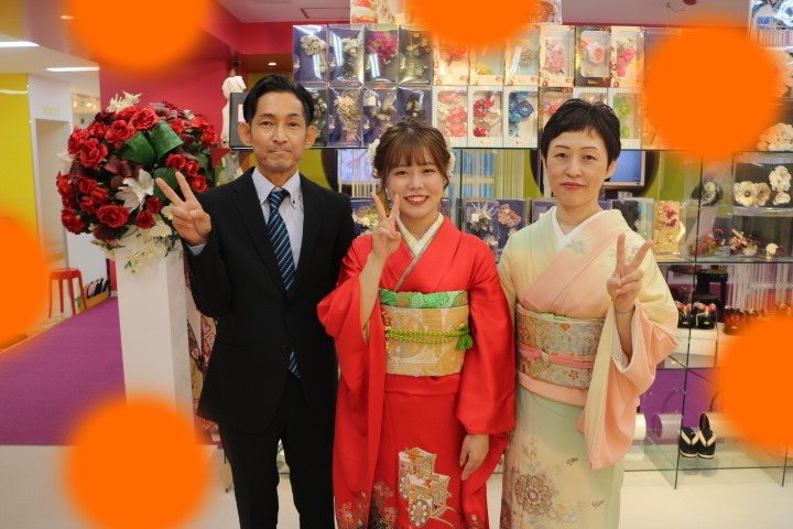 TAKAZEN神戸三宮店　前撮り撮影会　イマドキ　カワイイ　コディネート　振袖　レンタル　くすみ　派手　キラキラ　かわいい　おしゃれ　イマドキ　成人式