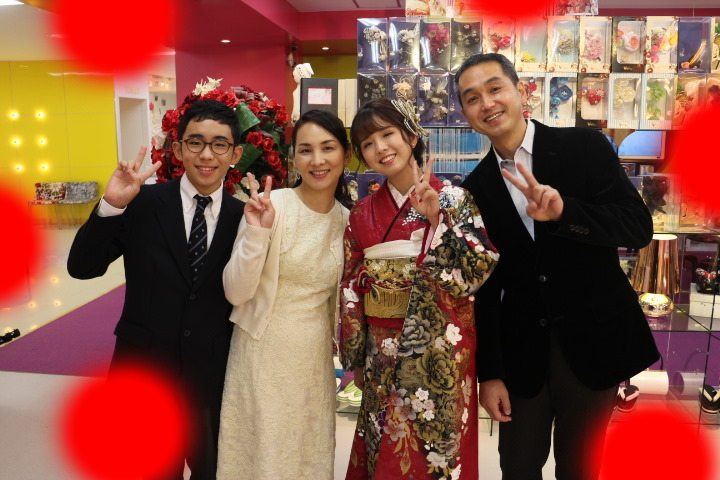 TAKAZEN神戸三宮店　前撮り撮影会　イマドキ　カワイイ　コディネート　振袖　レンタル　くすみ　派手　キラキラ　かわいい　おしゃれ　イマドキ　成人式
