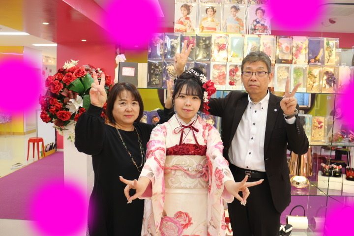 TAKAZEN神戸三宮店　前撮り撮影会　イマドキ　カワイイ　コディネート　振袖　レンタル　くすみ　派手　キラキラ　かわいい　おしゃれ　イマドキ　成人式