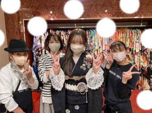 ヴｨンテージ　くすみ　振袖レンタル