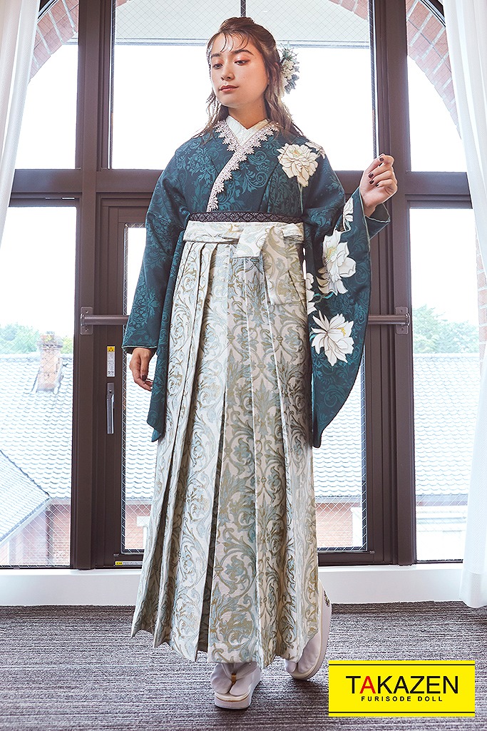 TAKAZENのレンタル袴 シンプルで大人っぽい袴ネットレンタル(柄少なめ)　緑　V23070【通販可】