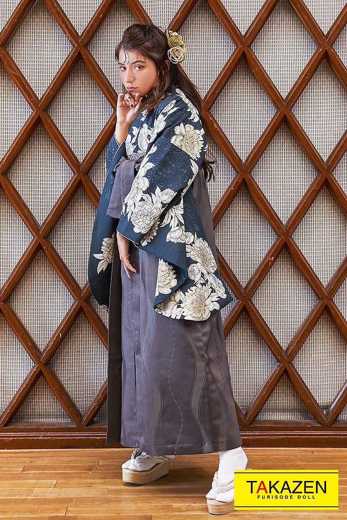 TAKAZENのレンタル袴 お洒落で人と被りにくい個性的袴(アンティーク調)　青/ブルー　V23072【通販可】