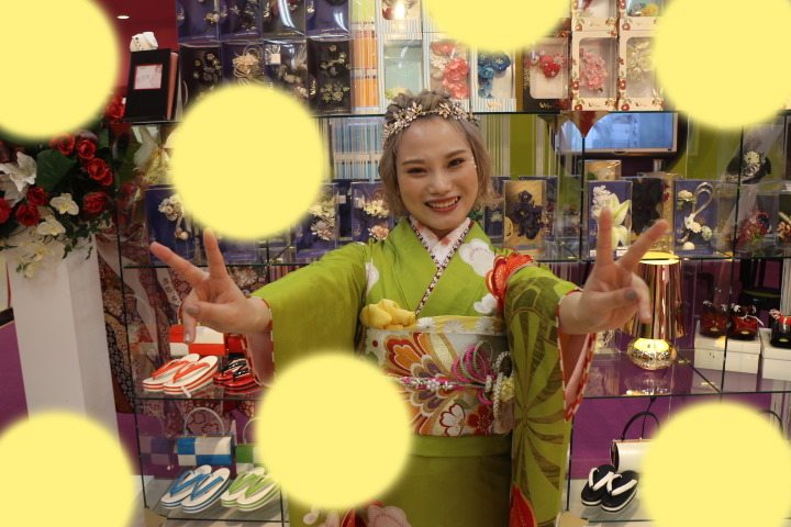 TAKAZEN神戸店　前撮り撮影会　成人式　振袖　緑　イマドキ　カワイイ　コディネート