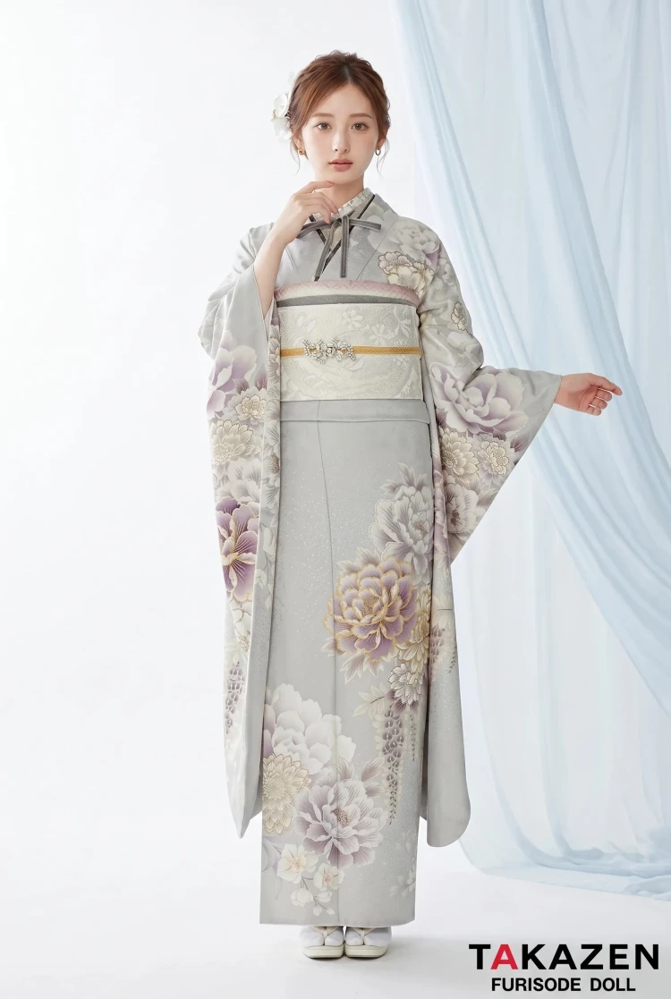 TAKAZENのレンタル振袖 くすみカラー古典 淡い色/薄グレー/ニュアンスカラー 牡丹柄 綺麗な振袖 透明感がある 假屋崎省吾デザイン【通販可】23003