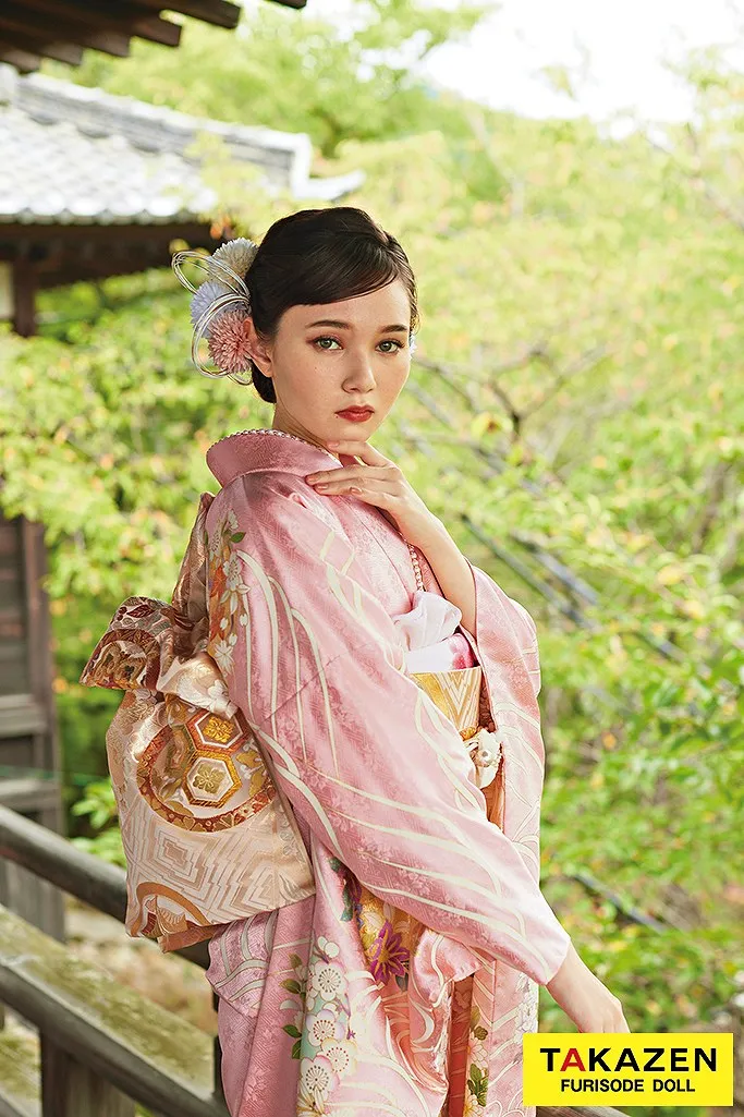 TAKAZENのレンタル振袖 プレミアム古典　薄ピンク　最高級手描友禅　本格的高級振袖　百貨店価格振袖表地単品100万円　はんなり　上品【通販可】23021