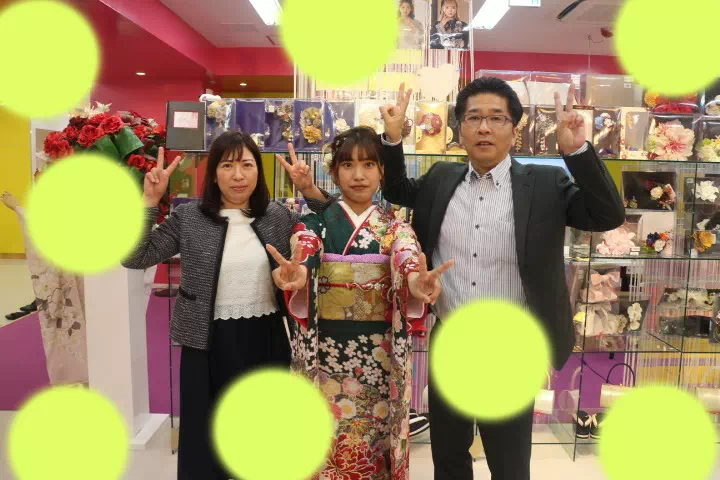 TAKAZEN神戸店　　成人式　振袖　王道　正統派古典　かわいい　緑色