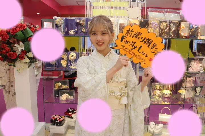 TAKAZEN神戸店　　成人式　振袖　イマドキ　かわいい　くすみガーリー　白レース