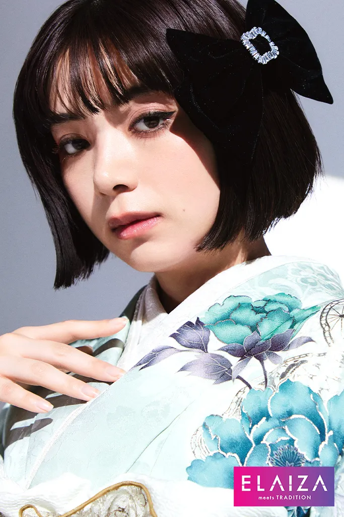 TAKAZENのレンタル振袖 池田エライザ振袖　アイスブルー/水色/くすみ系　大柄　爽やか/寒色系/統一感/可愛い/華やか【通販可】K716