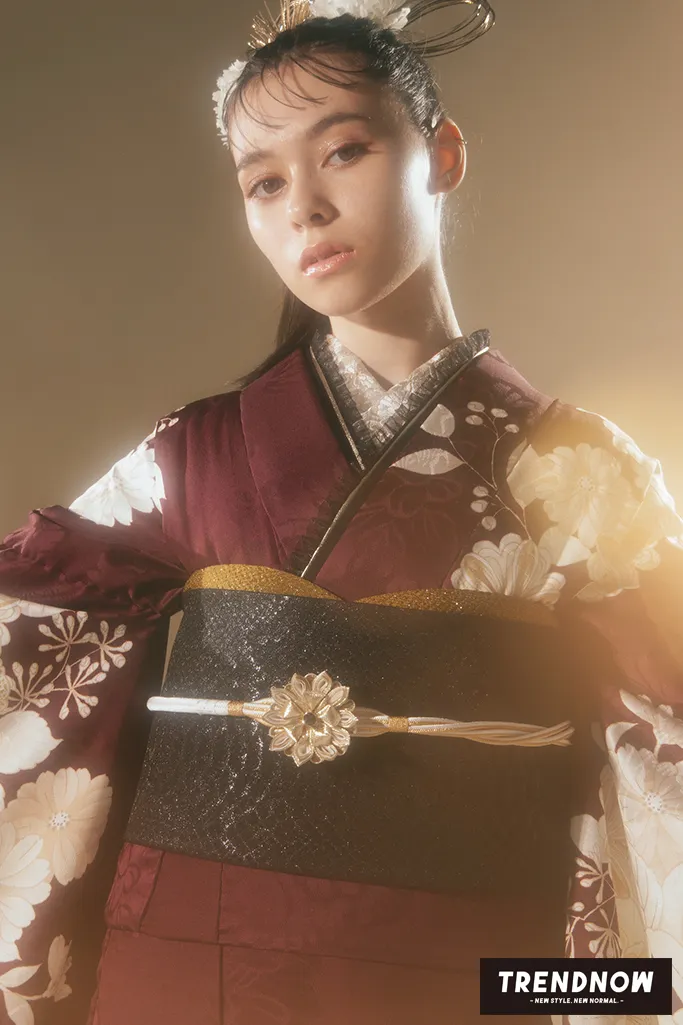TAKAZENのレンタル振袖 ヴィンテージスタイル　紫/パープル　八重桜/菊　シンプル　柄袖だけ　トレンド　大人っぽい【通販可】K726