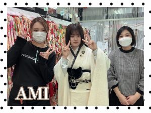 振袖　レンタル　奈良　おしゃれ　白　ヴィンテージ　モノトーン