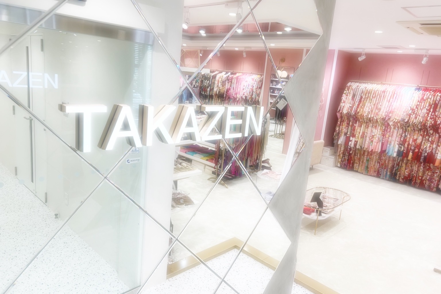 【TAKAZEN姫路店】♡20日　新店舗！TAKAZEN姫路店の店頭紹介！インスタ映えするくすみピンクの店内でお写真たくさん撮りませんか？♡